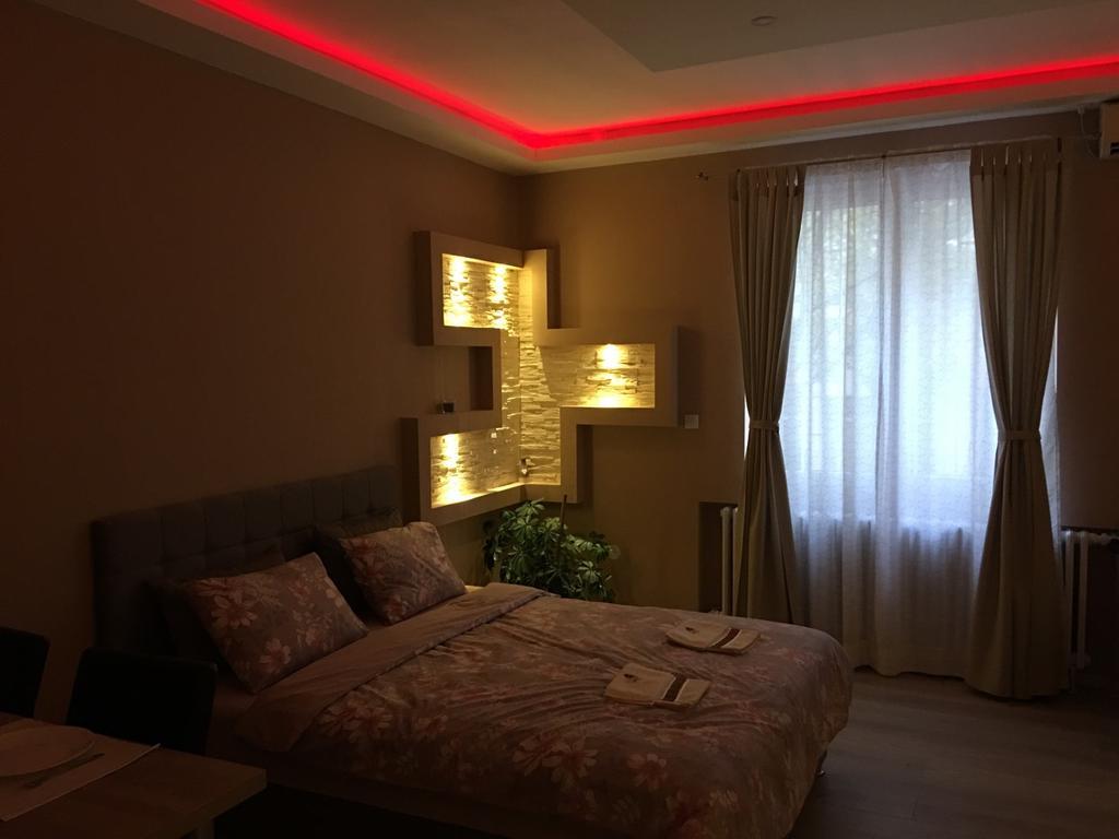 Appartement Piazza à Belgrade Extérieur photo